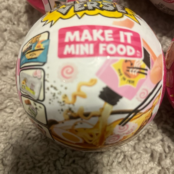 Make It Mini Food Toy Set - Pink and White - Picture 2 of 3